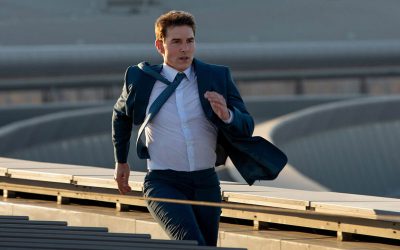 13 of Tom Cruise’s Most Jaw-Dropping Stunts